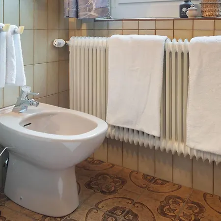 Apartment Cosy In M Hlbach With Balcony